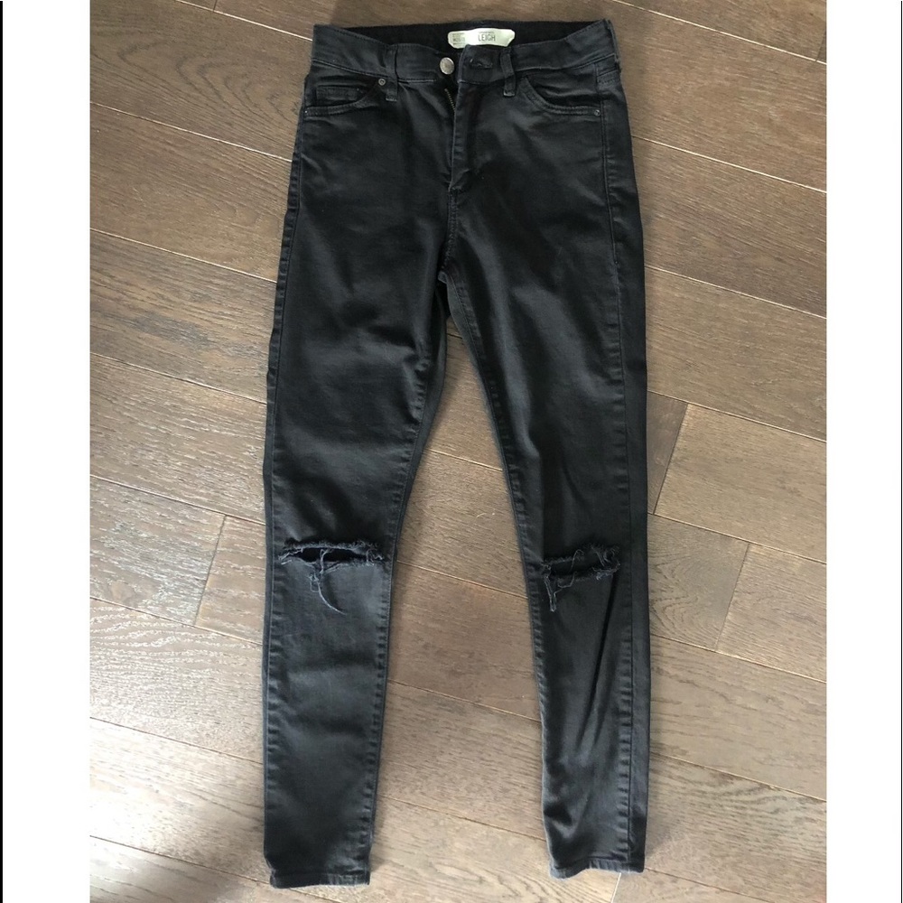 Women’s size 26 Topshop moto Leigh skinny jeans